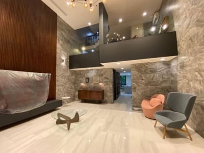 Property image 1 of 5