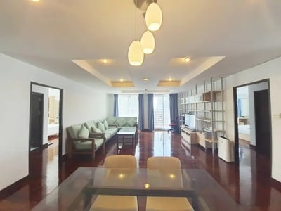 Property image 1 of 6