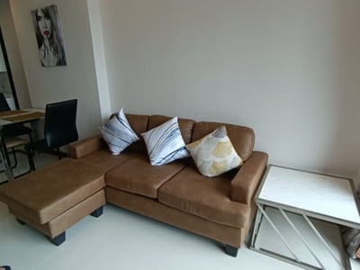 Property image 1 of 5