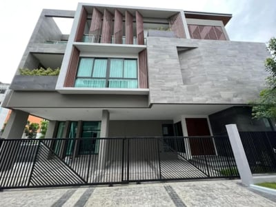 Property image 1 of 5
