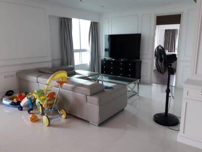 Property image 1 of 8