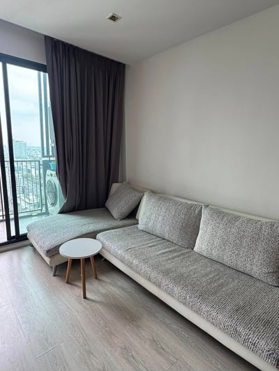 Property image 1 of 9