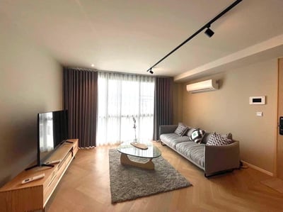 Property image 1 of 17