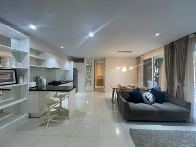 Property image 1 of 5