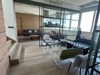 Property image 1 of 5