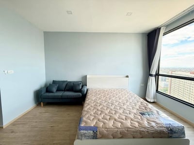 Property image 1 of 12