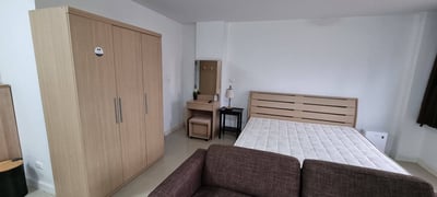 Property image 1 of 6