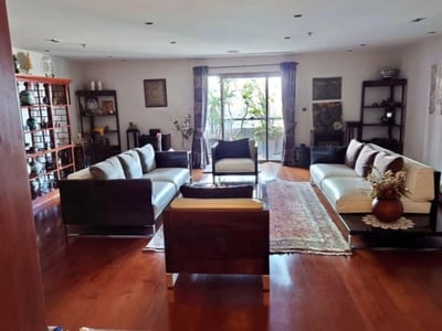 Property image 1 of 4