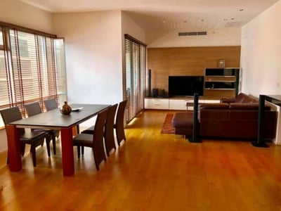 Property image 1 of 17