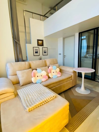 Property image 1 of 18