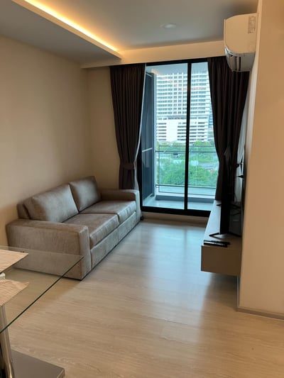 Property image 1 of 7