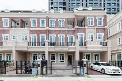 Property image 1 of 13