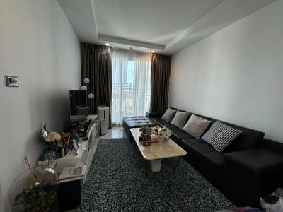 Property image 1 of 8