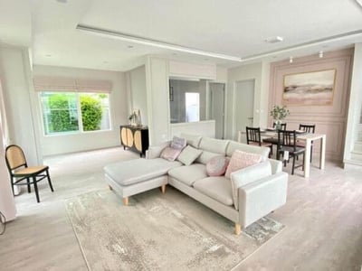 Property image 1 of 22