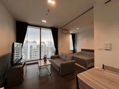 Property image 1 of 9