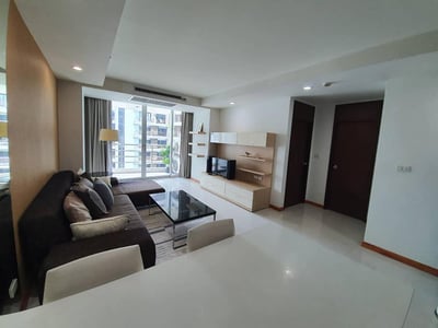 Property image 1 of 5