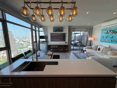 Property image 1 of 14