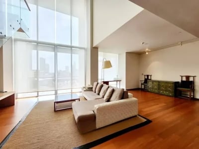 Property image 1 of 9
