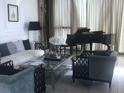 Property image 1 of 5