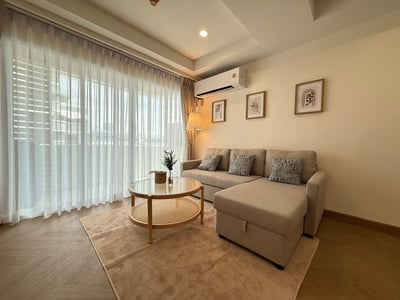 Property image 1 of 12