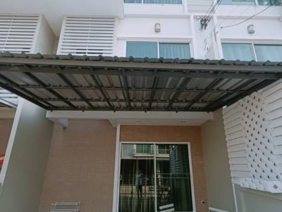 Property image 1 of 5