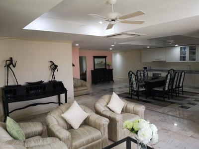 Property image 1 of 9
