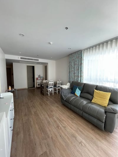 Property image 1 of 9