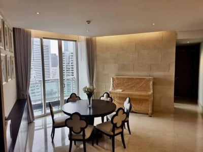 Property image 1 of 12