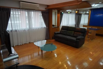 Property image 1 of 9