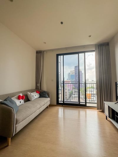 Property image 1 of 9
