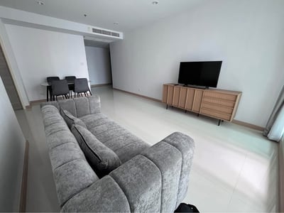 Property image 1 of 5