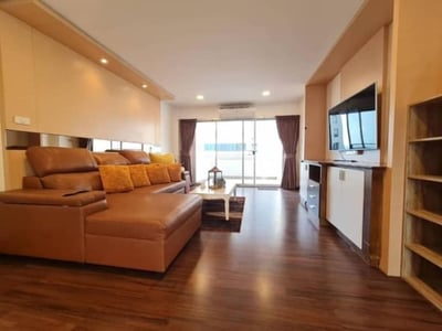 Property image 1 of 5