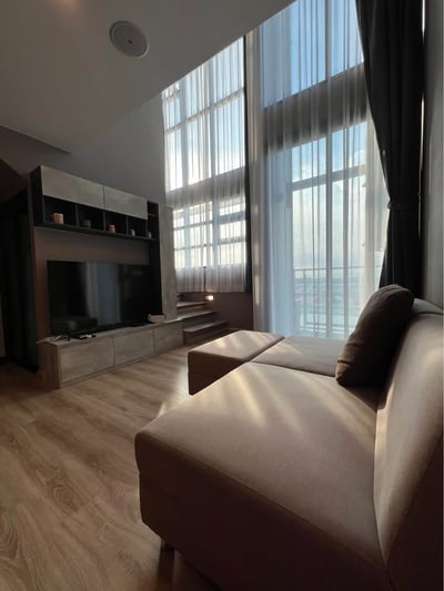 Property image 1 of 7