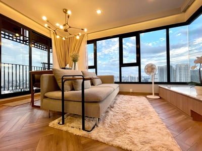 Property image 1 of 9