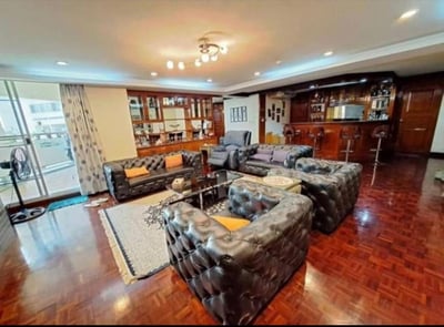 Property image 1 of 9
