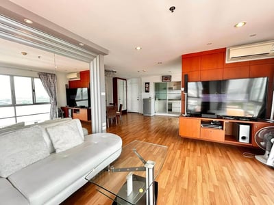 Property image 1 of 14