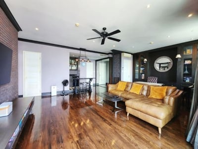 Property image 1 of 5