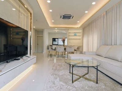 Property image 1 of 5