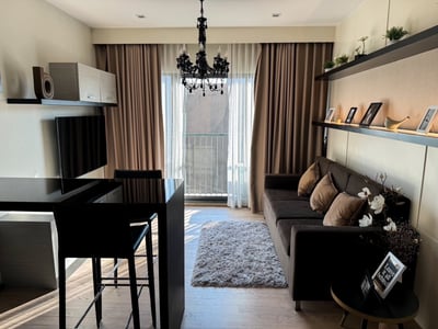 Property image 1 of 12