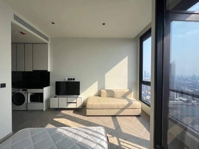 Property image 1 of 3