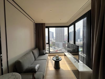 Property image 1 of 18