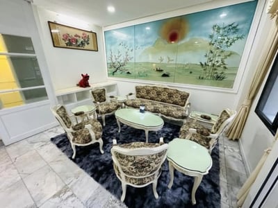 Property image 1 of 5