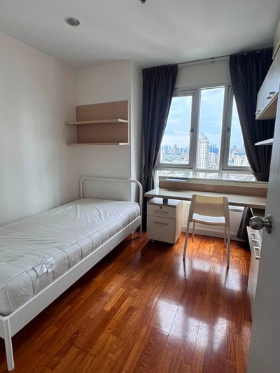 Property image 1 of 6