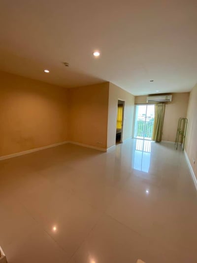 Property image 1 of 6