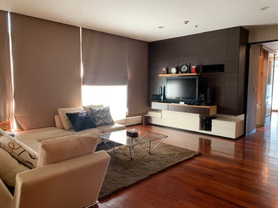 Property image 1 of 11