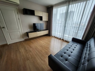 Property image 1 of 18