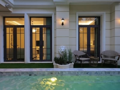 Property image 1 of 5
