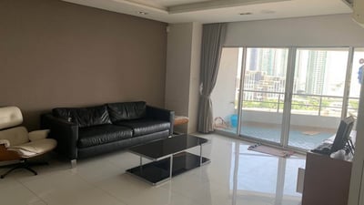 Property image 1 of 31