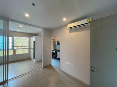 Property image 1 of 3