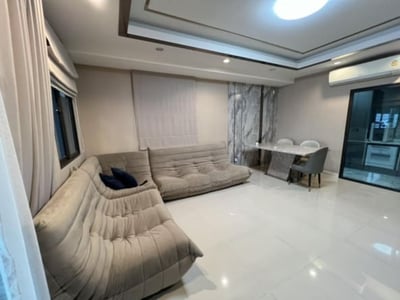 Property image 1 of 5